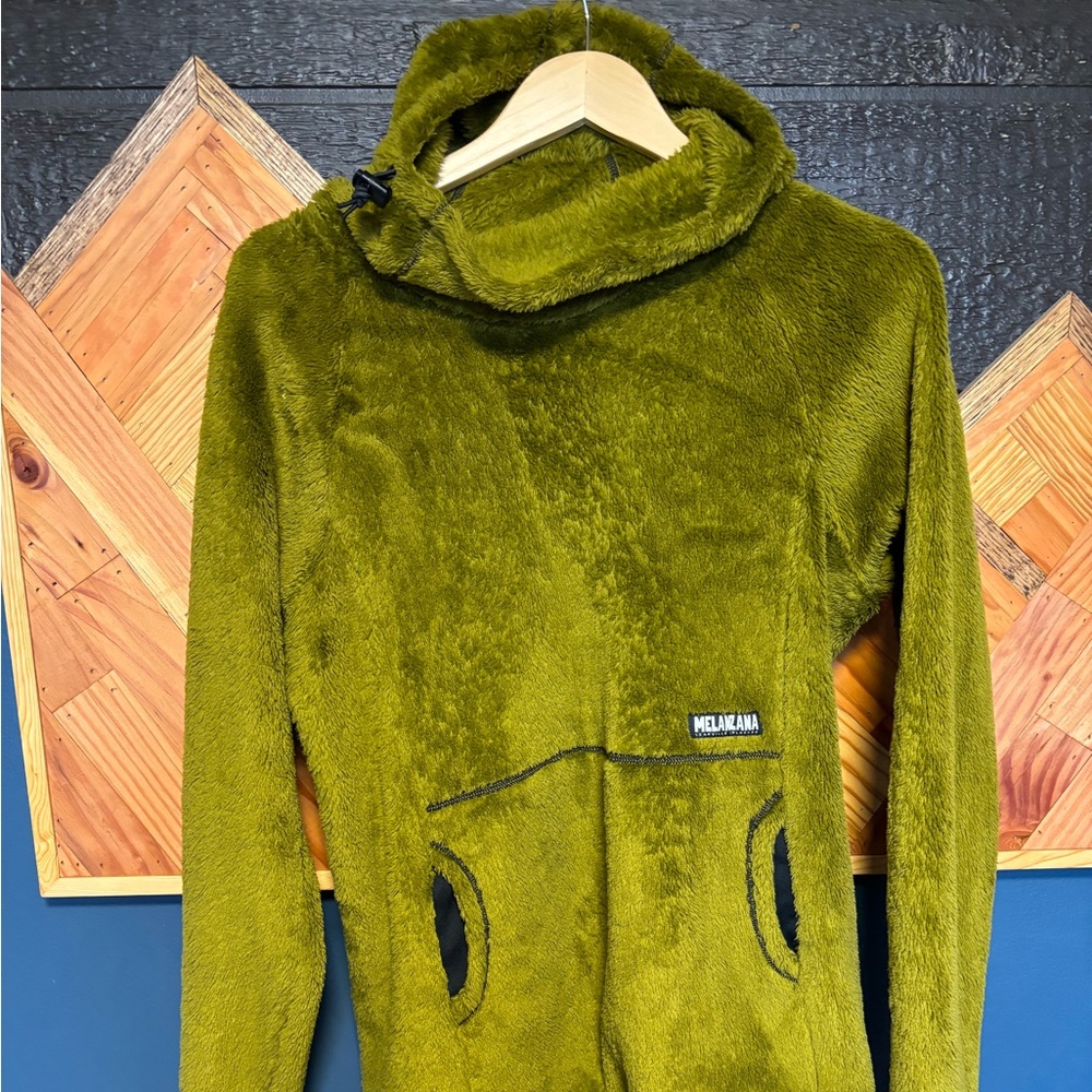 Melanoma High Loft Hoody